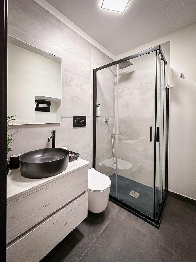 Marbel Suite Adelfia Exterior foto