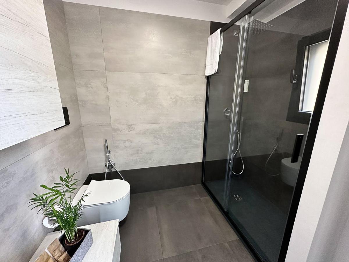 Marbel Suite Adelfia Exterior foto